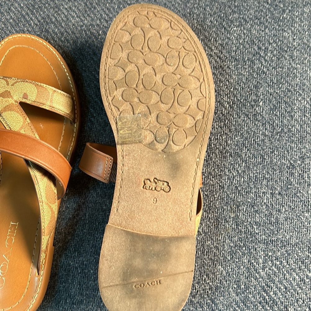 Coach Harlan signature sandal size 9 - Picture 5 of 7